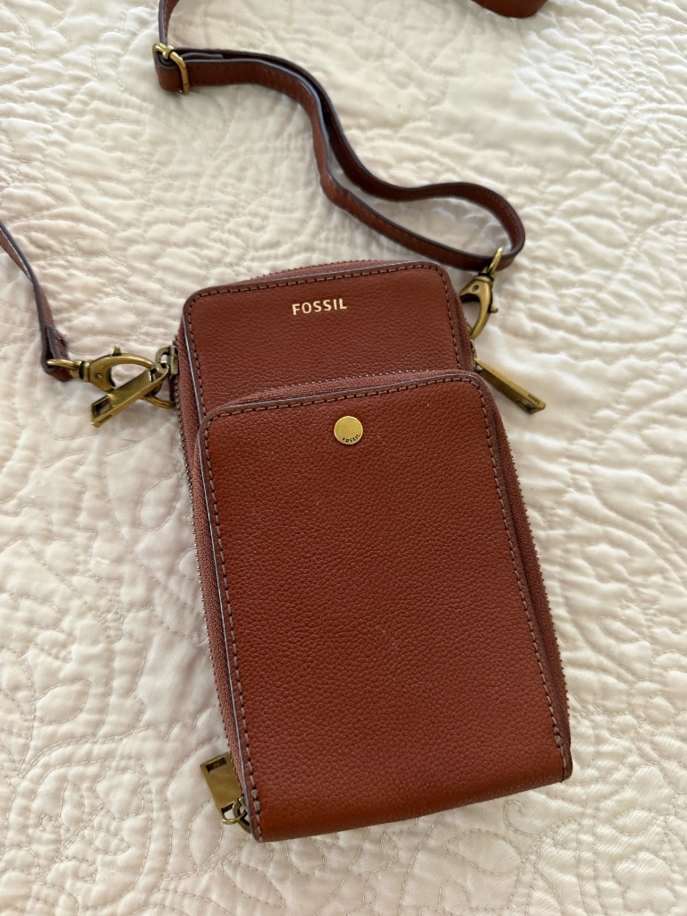 Fossil Brown Leather Zip Phone Crossbody Bag